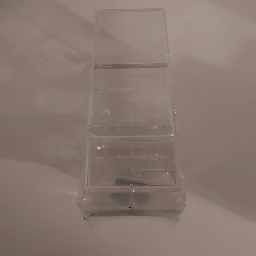 Transparent food container cage no mess automatic bird feeder (111)